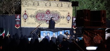 تصاویر/ اجتماع حماسی نمازگزاران مسجد المهدی (ع) در خون خواهی امام شهید