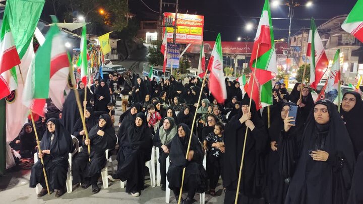 تصاویر/ تجمع شبانه مرزن آباد در نهم تیر ماه