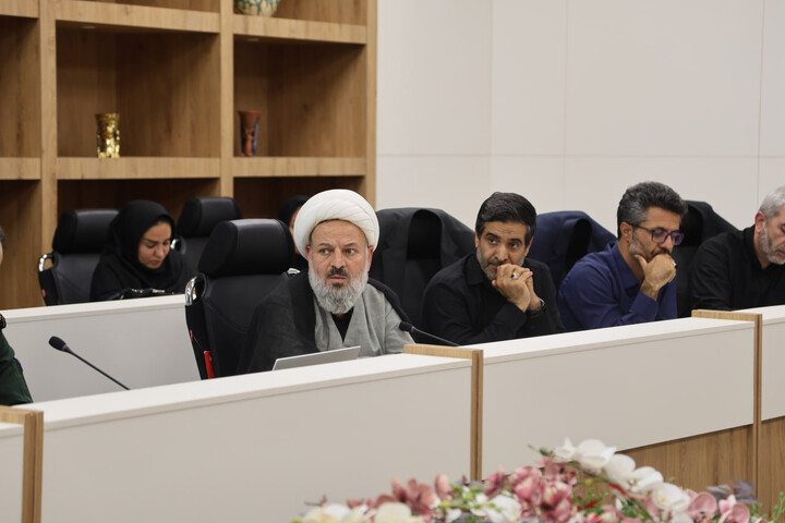 چهارمین جلسه ستاد وداع و تشییع پیکر مطهر رهبر شهید در همدان
