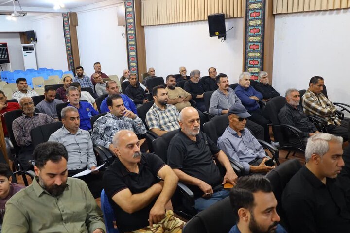 نشست رانندگان با نماینده ولی فقیه در مازندران