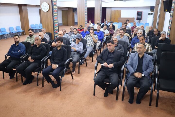 نشست رانندگان با نماینده ولی فقیه در مازندران