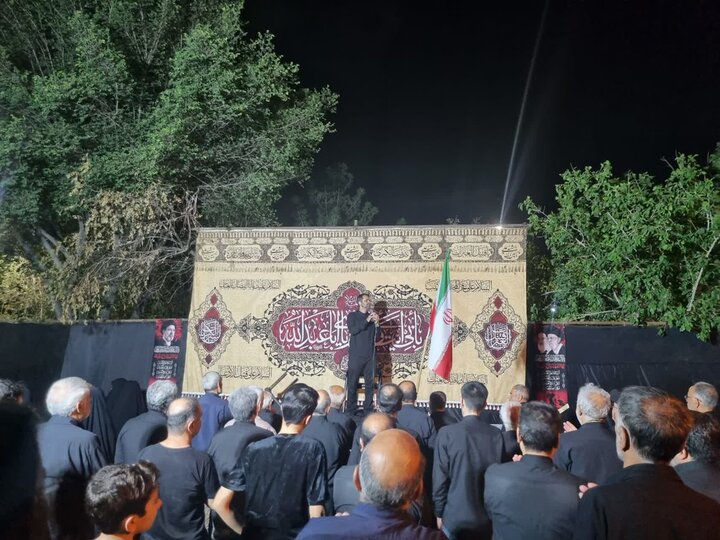تصاویر/ اجتماع حماسی نمازگزاران مسجد المهدی (ع) در خون خواهی امام شهید