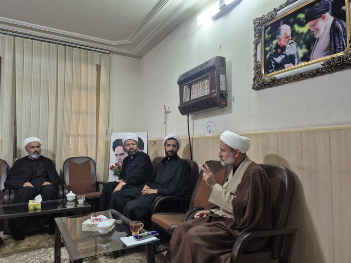 تصاویر/ نشست معاونان تهذیب مدارس علمیه منطقه کاشان