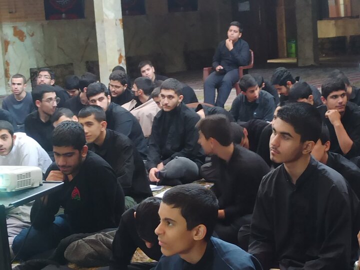 تصاویر/ برگزاری دوره آموزش خبرنگاری، هوش مصنوعی در مدرسه علمیه دارالسلام تهران