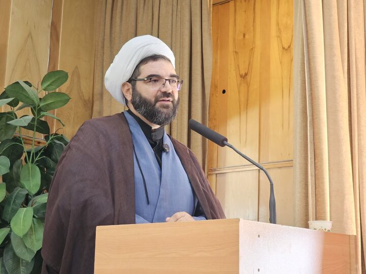 تصاویر/برگزاری مراسم تکریم و معارفه امام جمعه شهرستان قروه