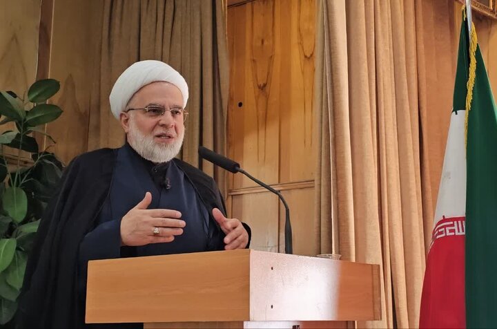 تصاویر/برگزاری مراسم تکریم و معارفه امام جمعه شهرستان قروه
