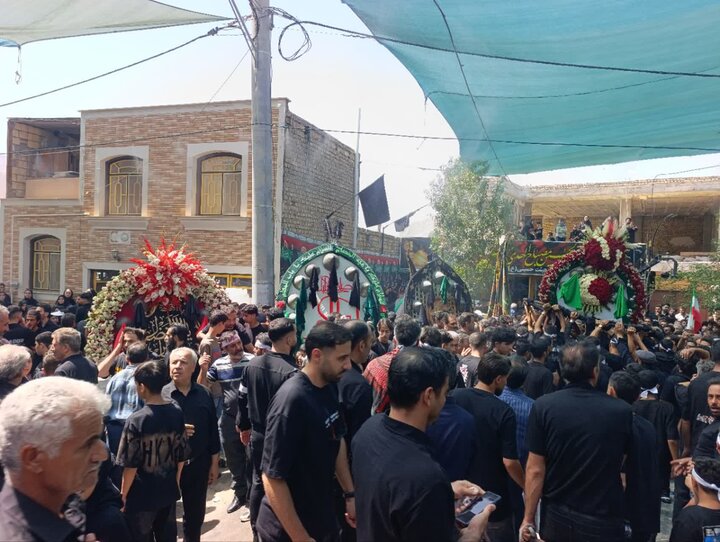تصاویر/آیین سنتی مذهبی نخل‌گردانی در روز شش امام حسین(ع) در نیاسر