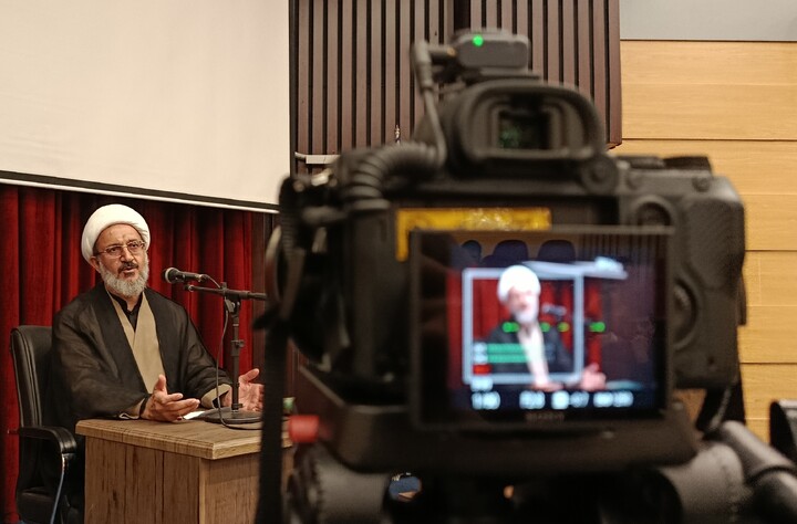صلح راهبردی با جبهه کفر ممکن نیست