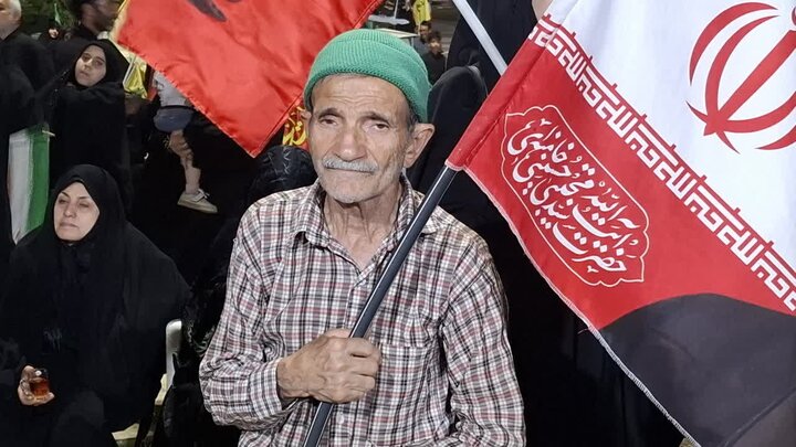 تصاویر / صد و بیست وسومین شب حضور مردم عاشورایی کاشان درمیدان امام خامنه ای (ره)