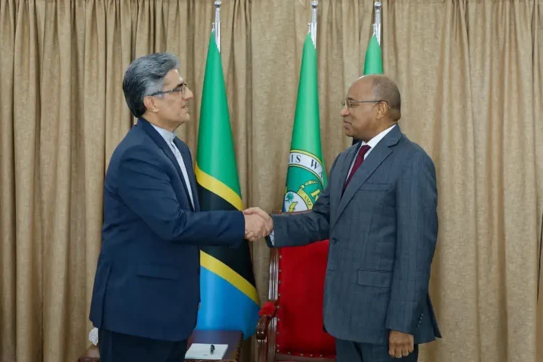 Mwinyi Apongeza Msaada wa Iran katika Kuendeleza Uchumi na Maendeleo ya Zanzibar