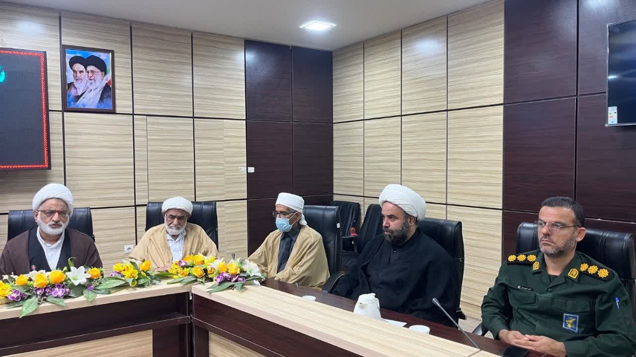 مشکل آب شرب سیراف قابل قبول نیست/ مسئولان برای رفع آن اقدام اساسی کنند