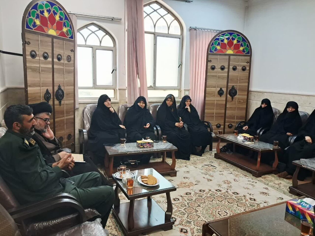 بررسی آسیب‌های فرهنگی اردکان در نشست تخصصی مبلغان و مسئولان
