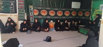 برگزاری نشست بصیرتی جنگ رمضان در مدرسه زینبیه خرم آباد