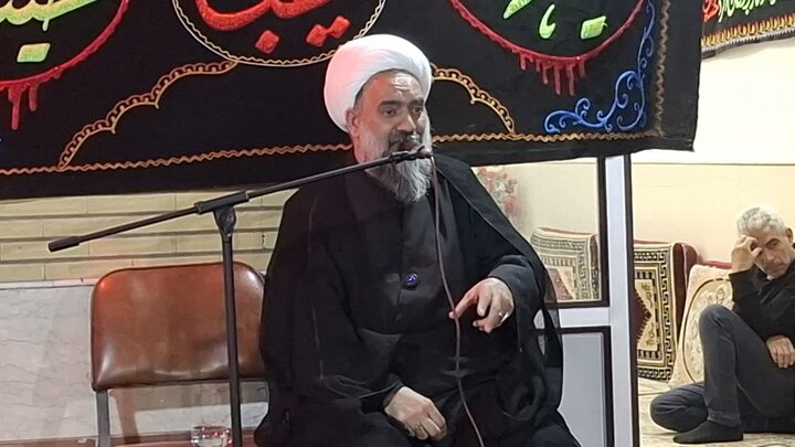 دشمنان از تشییع پیکر رهبر شهید انقلاب وحشت دارند