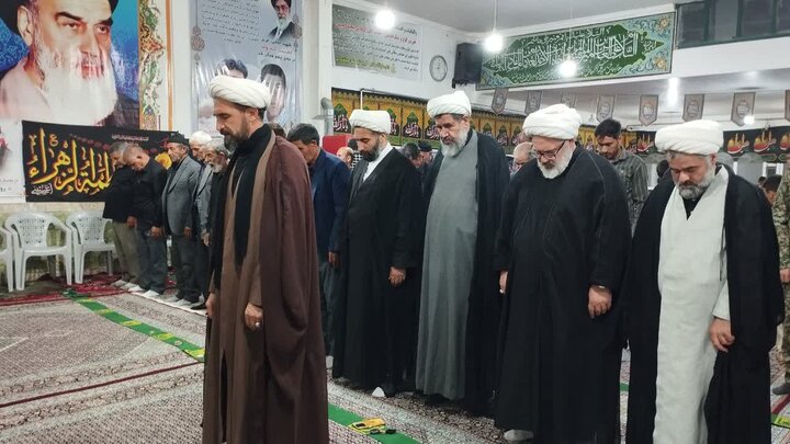 تصاویر/ حضور امام جمعه میاندوآب در روستای حاجی‌بهزاد جهت رسیدگی به مسائل فرهنگی