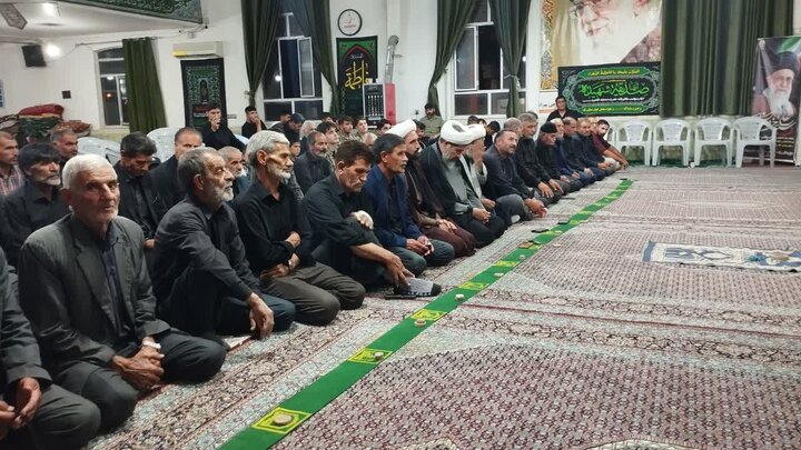 تصاویر/ حضور امام جمعه میاندوآب در روستای حاجی‌بهزاد جهت رسیدگی به مسائل فرهنگی