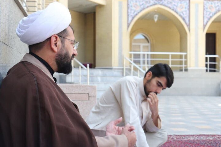 تصاویر/ دوره آموزشی و پژوهشی طلاب مدرسه علمیه امام خامنه ای ارومیه