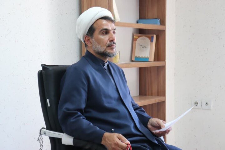تصاویر/ دوره آموزشی و پژوهشی طلاب مدرسه علمیه امام خامنه ای ارومیه