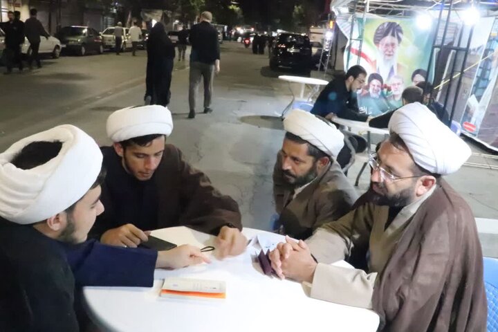 تصاویر/ استمرار فعالتی قرارگاه خدمت رسانی مدرسه علمیه قرآنی قائد شهید امام خامنه‌ای  ارومیه