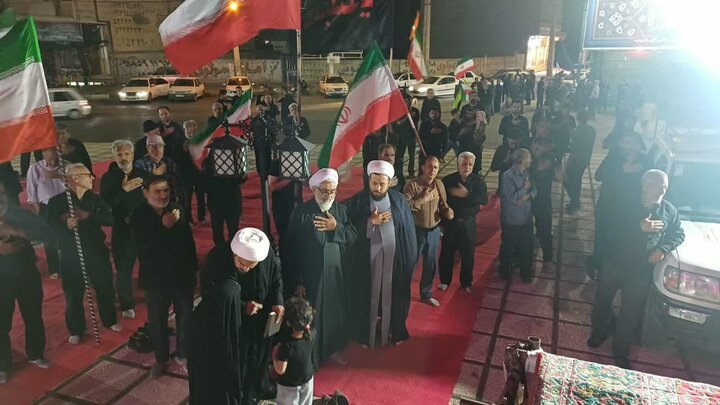 تصاویر/صد و بیست و سومین شب حضور مردم ولایتمدار زرندیه در تجدید بیعت با آرمان‌های انقلاب