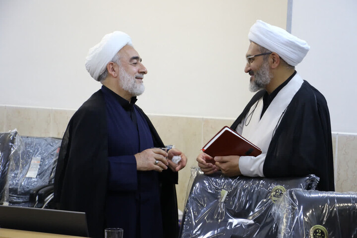 تصاویر| نشست ماهانه مدیران مدارس علمیه استان اصفهان