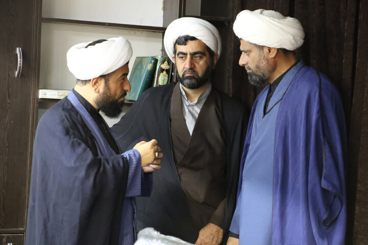 تصاویر| نشست ماهانه مدیران مدارس علمیه استان اصفهان