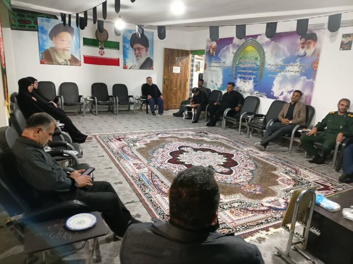 تصاویر/ برگزاری جلسه ویژه تشییع امام شهید (ره) در دفتر امام‌جمعه دابودشت