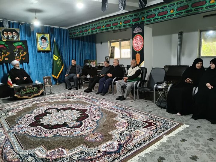 تصاویر/ برگزاری جلسه ویژه تشییع امام شهید (ره) در دفتر امام‌جمعه دابودشت