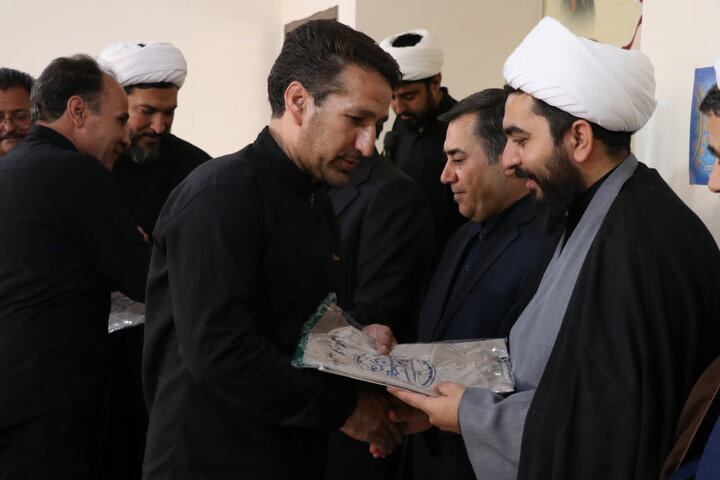 تصاویر/ همایش رؤسای هیئات مذهبی شهرستان راور