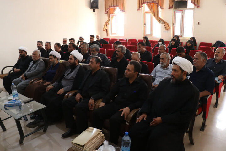 تصاویر/ همایش رؤسای هیئات مذهبی شهرستان راور