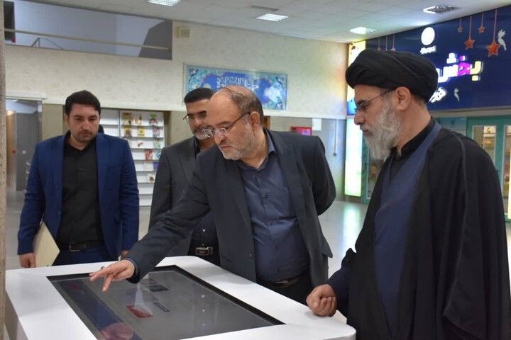 تصاویر / همکاری تبلیغات اسلامی و کتابخانه های عمومی برای گسترش فرهنگ کتابخوانی در آذربایجان شرقی