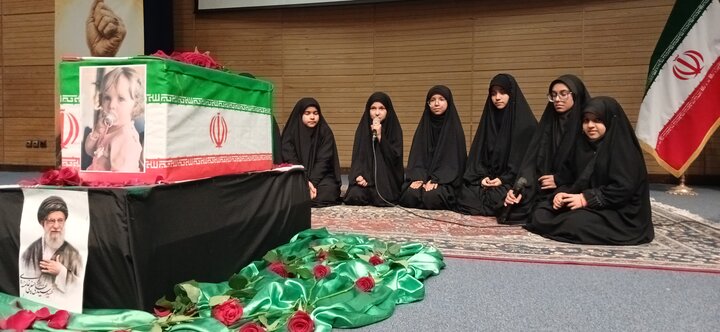 تصاویر همایش «رستاخیز زنان نوغان» در مشهدمقدس