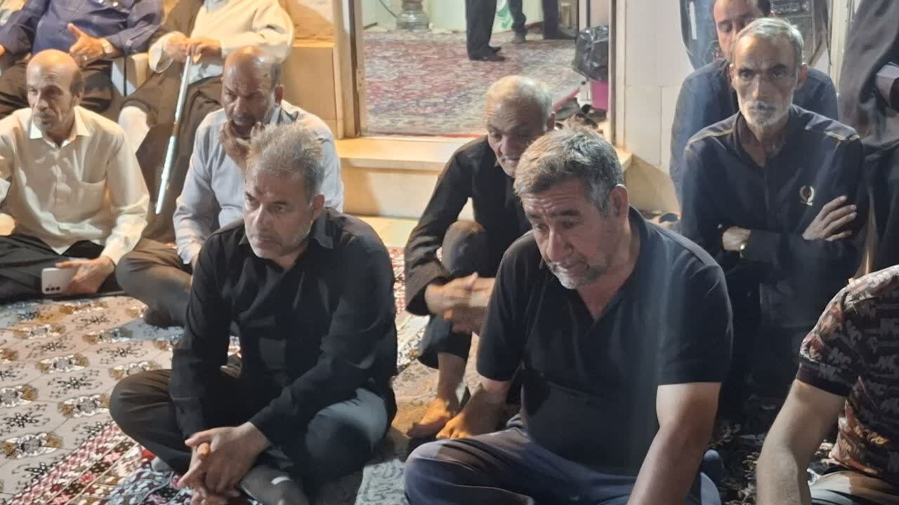 امت مبعوث شده ایران تا انتقام انقلابی از عاملان شهادت رهبرمان را نگیرندخاموش نخواهندشد/دشمنان از تشییع جنازه رهبرشهیدمان هم وحشت دارند