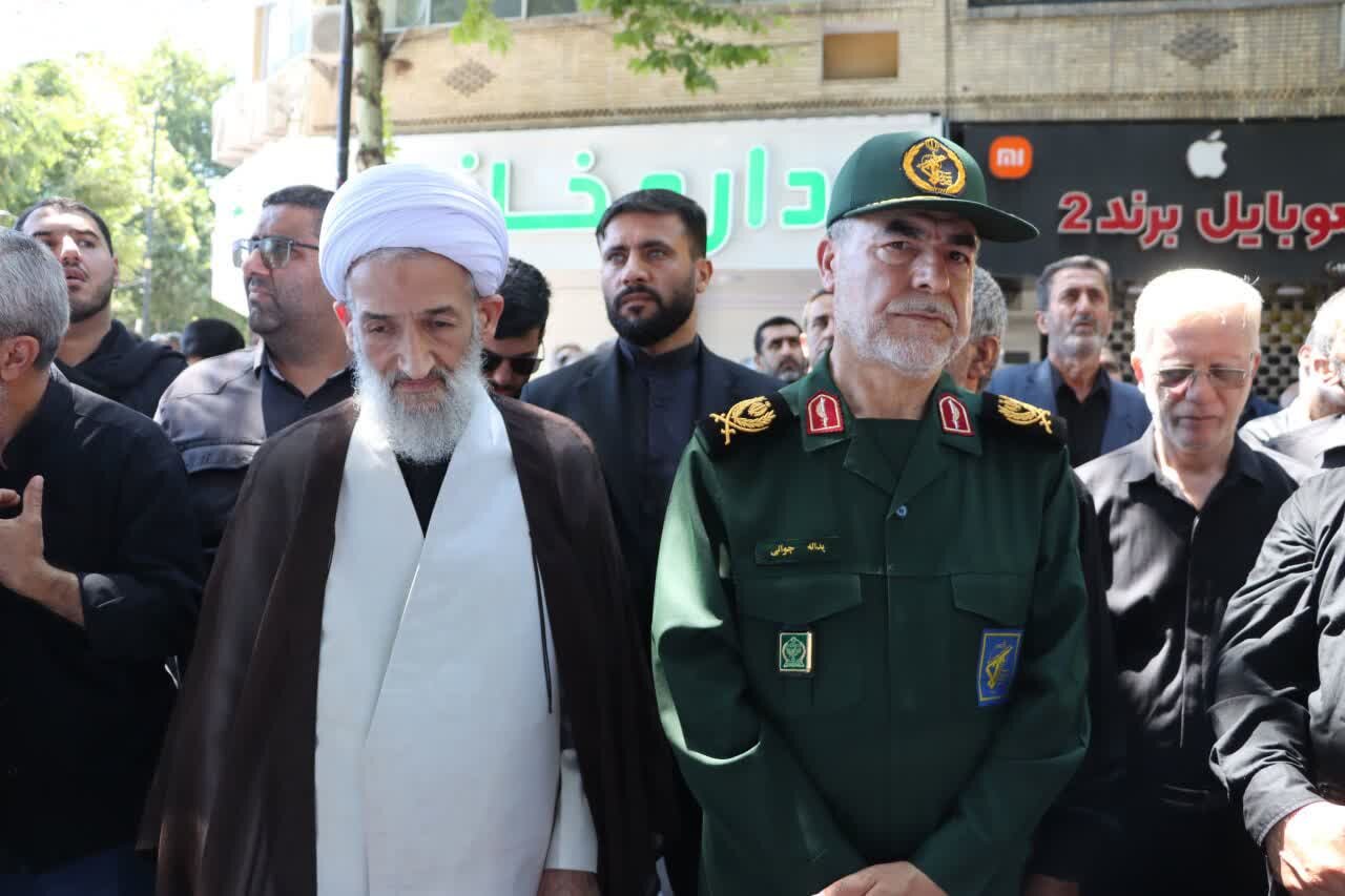 شهید اکبرزاده زبان گویای نیروی دریایی سپاه در جنگ رمضان بود