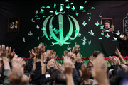 Cerimonia di commiato alla salma del Leader martire della Rivoluzione Islamica presso la Hussainiyya dell'Imam Khomeini