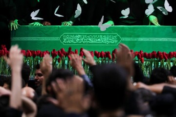 تبیین روایت غالب مسیر رهبر شهید انقلاب به عنوان ادامه دهنده راه سیدالشهداء(ع)