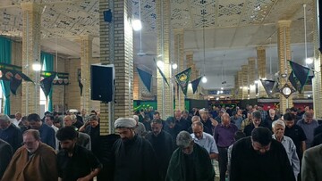 تصاویر/ اقامه نماز عبادی سیاسی جمعه در زرندیه