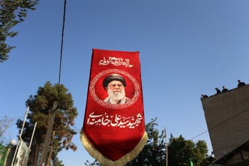 زمان اقامه نماز بر پیکر مطهر آقای شهید ایران مشخص شد