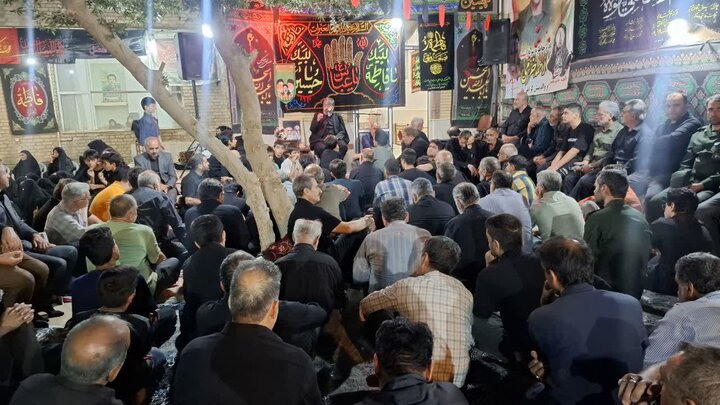 تصاویر/ مراسم سوگواری حضرت اباعبدالله الحسین (ع) در حسینیه روحانی شهید احمد خرمی