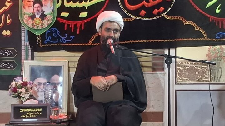 تصاویر/ مراسم سوگواری حضرت اباعبدالله الحسین (ع) در حسینیه روحانی شهید احمد خرمی