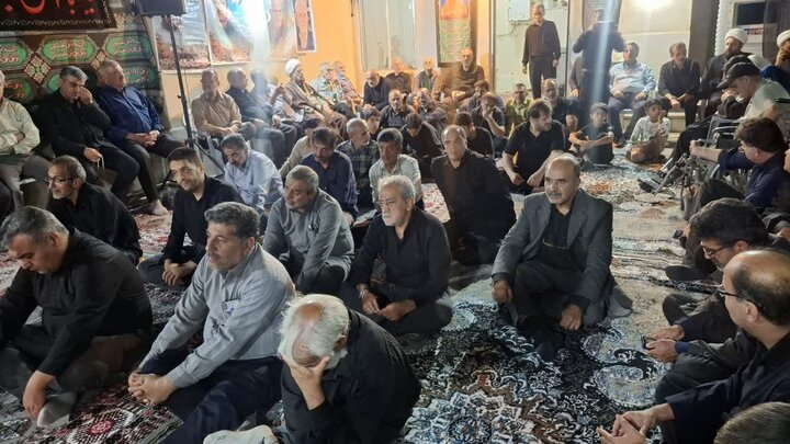 تصاویر/ مراسم سوگواری حضرت اباعبدالله الحسین (ع) در حسینیه روحانی شهید احمد خرمی