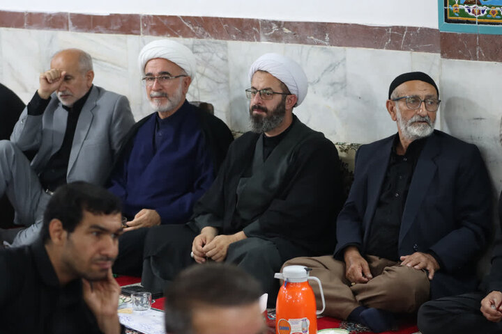 حضور نماینده ولی فقیه مازندران در مراسم سالگرد شهید مدافع وطن محمدطاهر قربانزاده