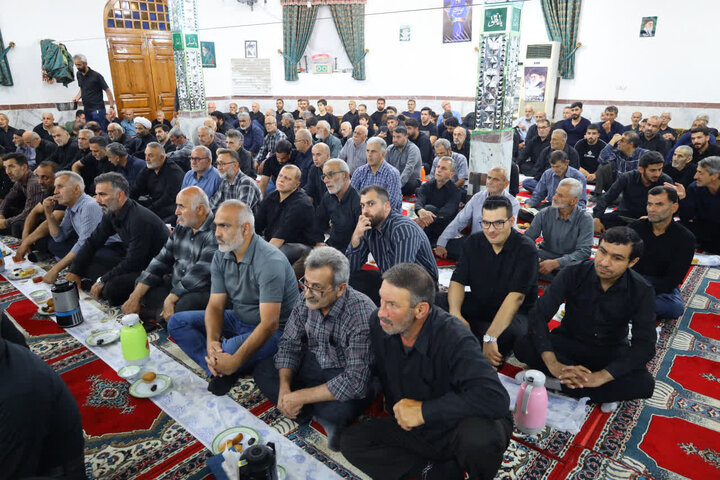حضور نماینده ولی فقیه مازندران در مراسم سالگرد شهید مدافع وطن محمدطاهر قربانزاده