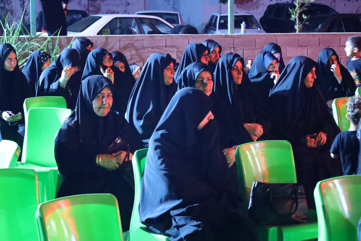 حضور نماینده ولی فقیه مازندران در نمازجماعت و قرائت فاتحه بر مزار شهید گمنام