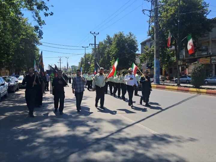 تصاویر/ برپایی دسته‌ عزاداری هیئت انصار ولایت نیروهای مسلح شهرستان آمل