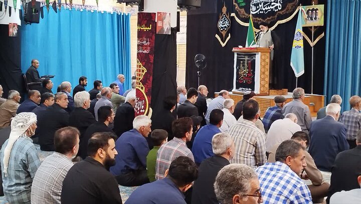تصاویر/ اقامه نماز جمعه در شهرستان ایوان