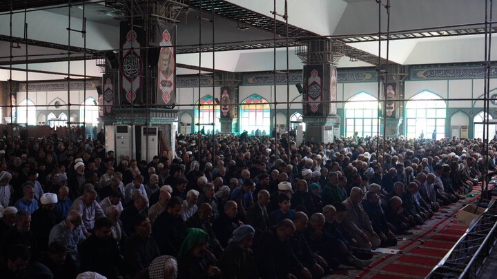نماز جمعه اهواز به امامت نماینده ولی فقیه در خوزستان