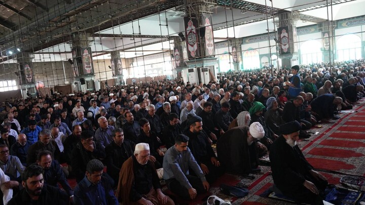 نماز جمعه اهواز به امامت نماینده ولی فقیه در خوزستان