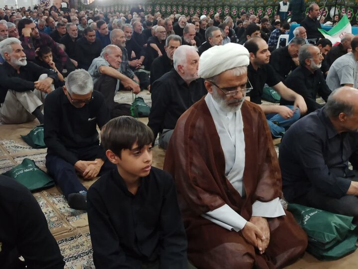 تصاویر/ نمازعبادی سیاسی جمعه کاشان