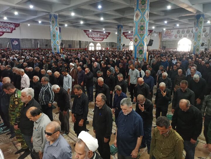 تصاویر/ نمازعبادی سیاسی جمعه کاشان